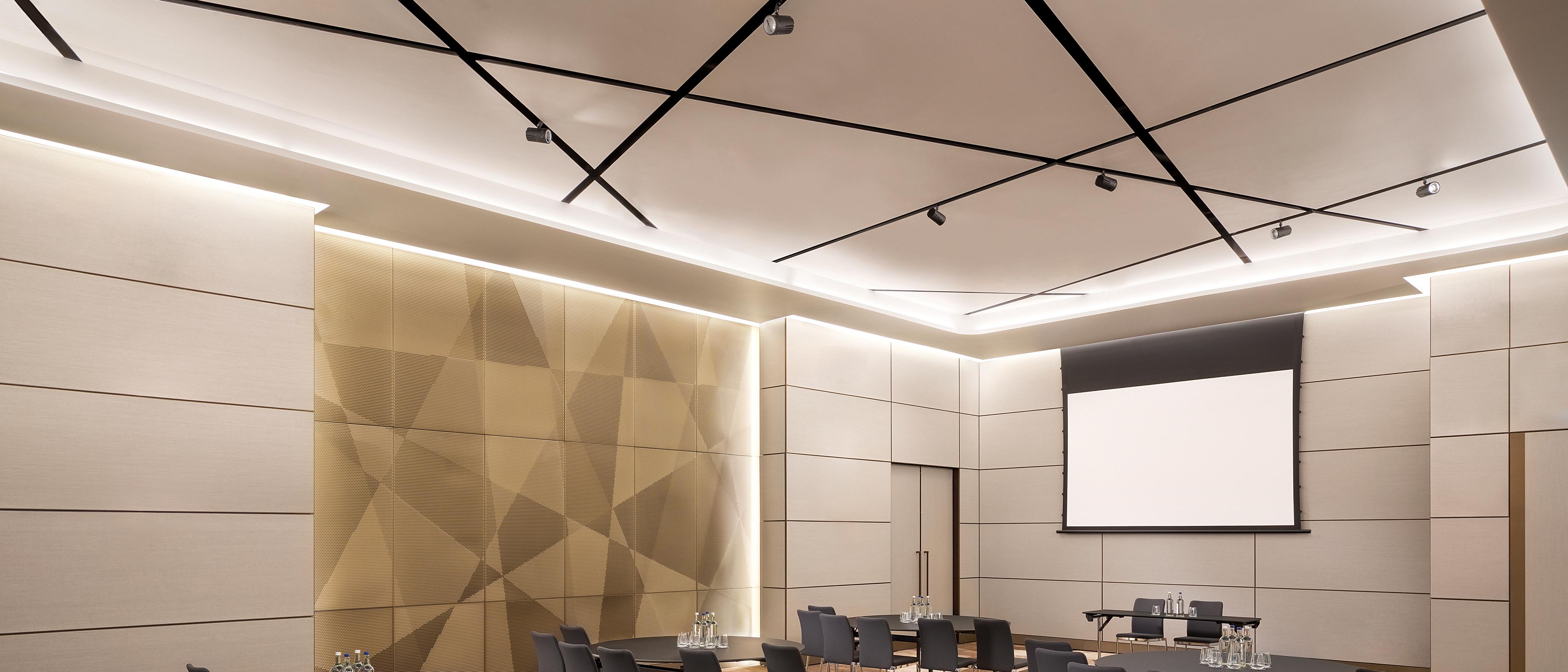 Professional Indoor LED Projector