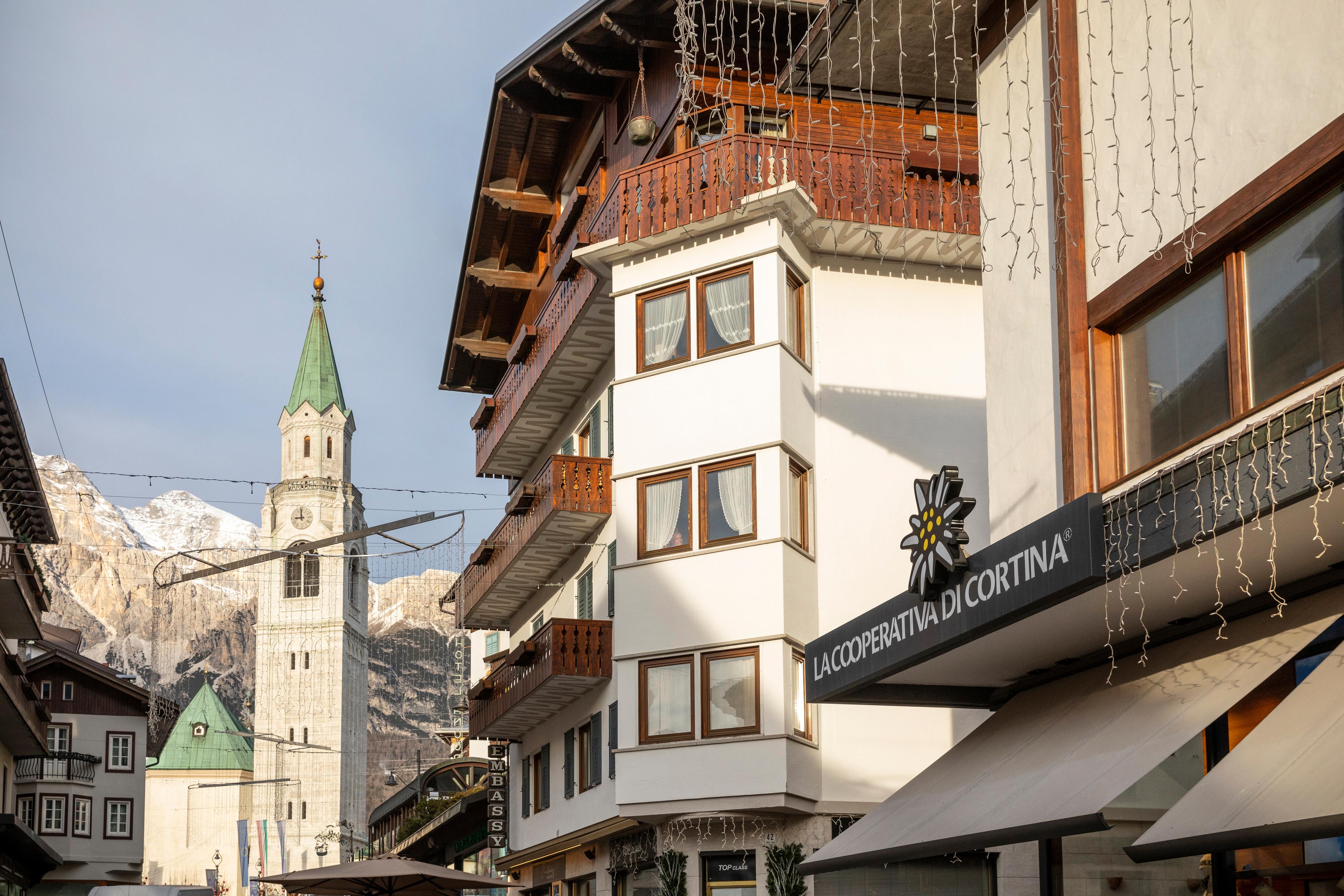 Eurospar Cortina Gallery 1920X1280 5