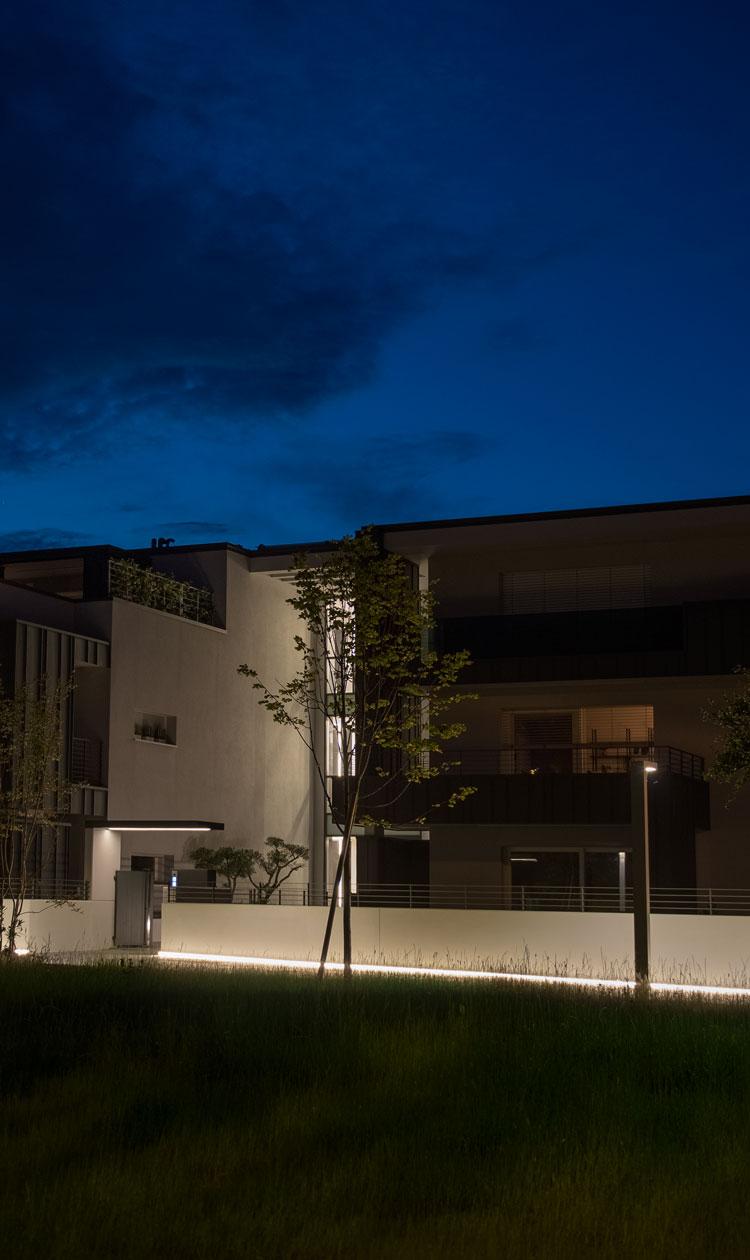Residence 3 9 Footer S