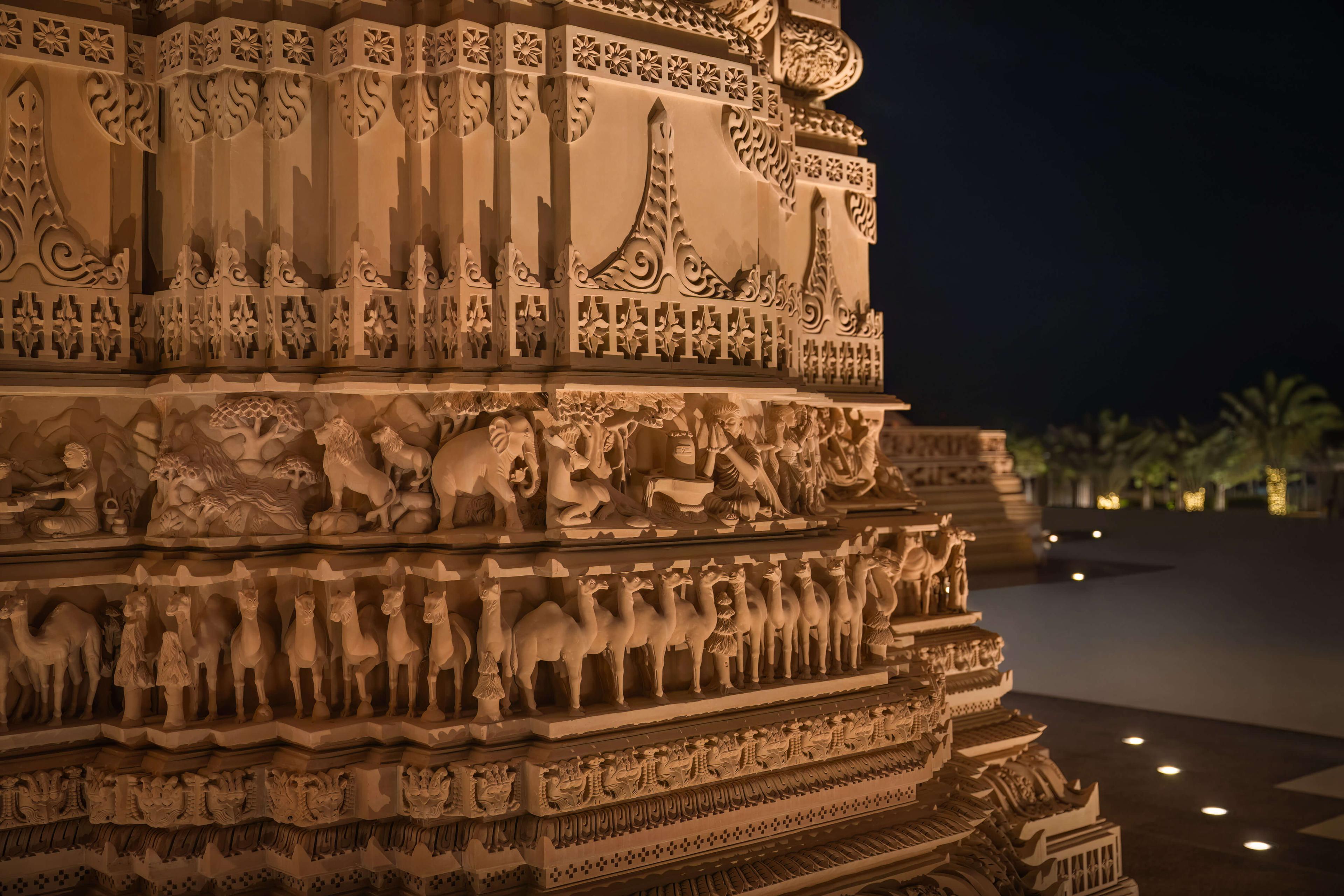 Linea Light I BAPS Hindu Mandir AUH 27