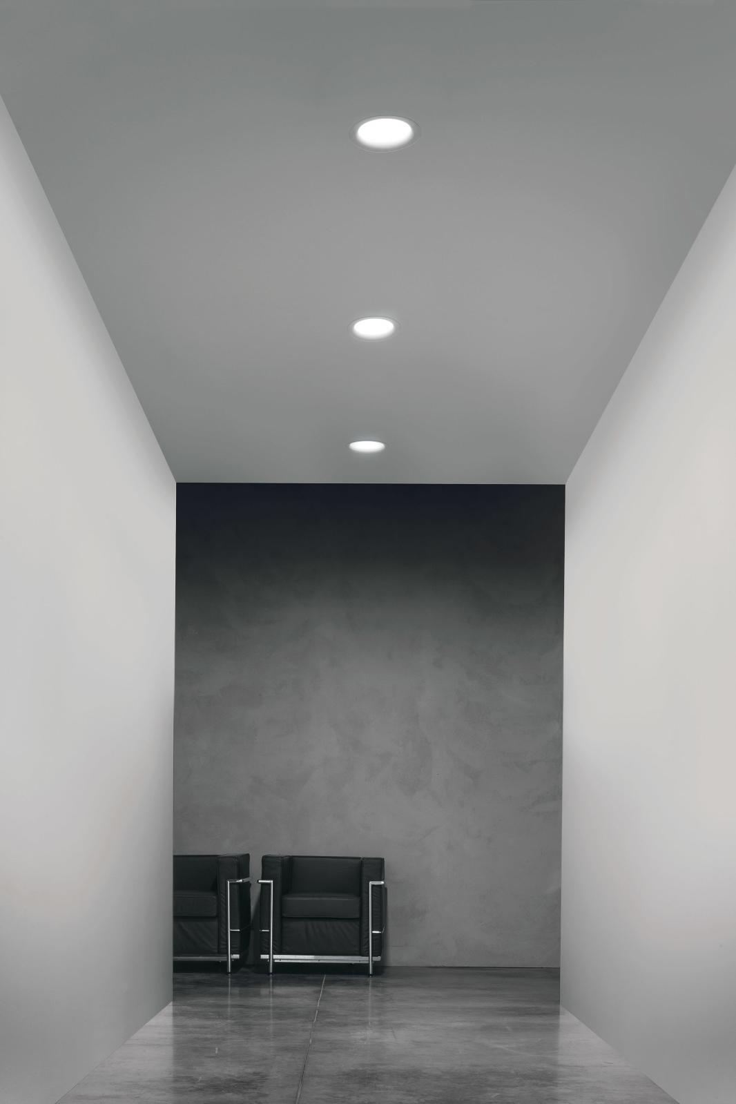 Gallery Rada R Downlights Indoor Linealightgroup 1280X1920 4