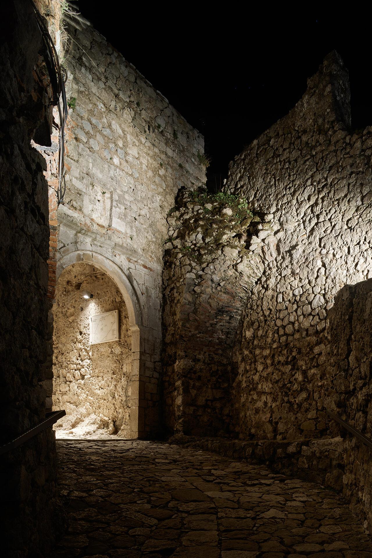 Castello Croia Gallery 1 1280X1920