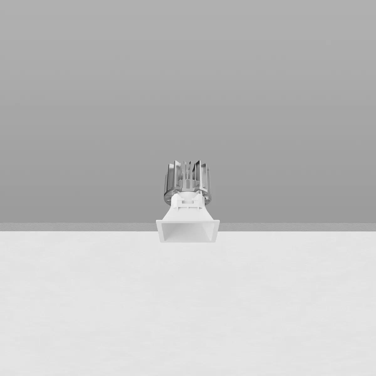 Warp_Q EVO - Text white RAL 9003