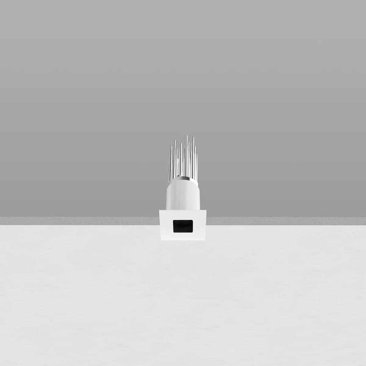 Vos_Q - Text white RAL 9003