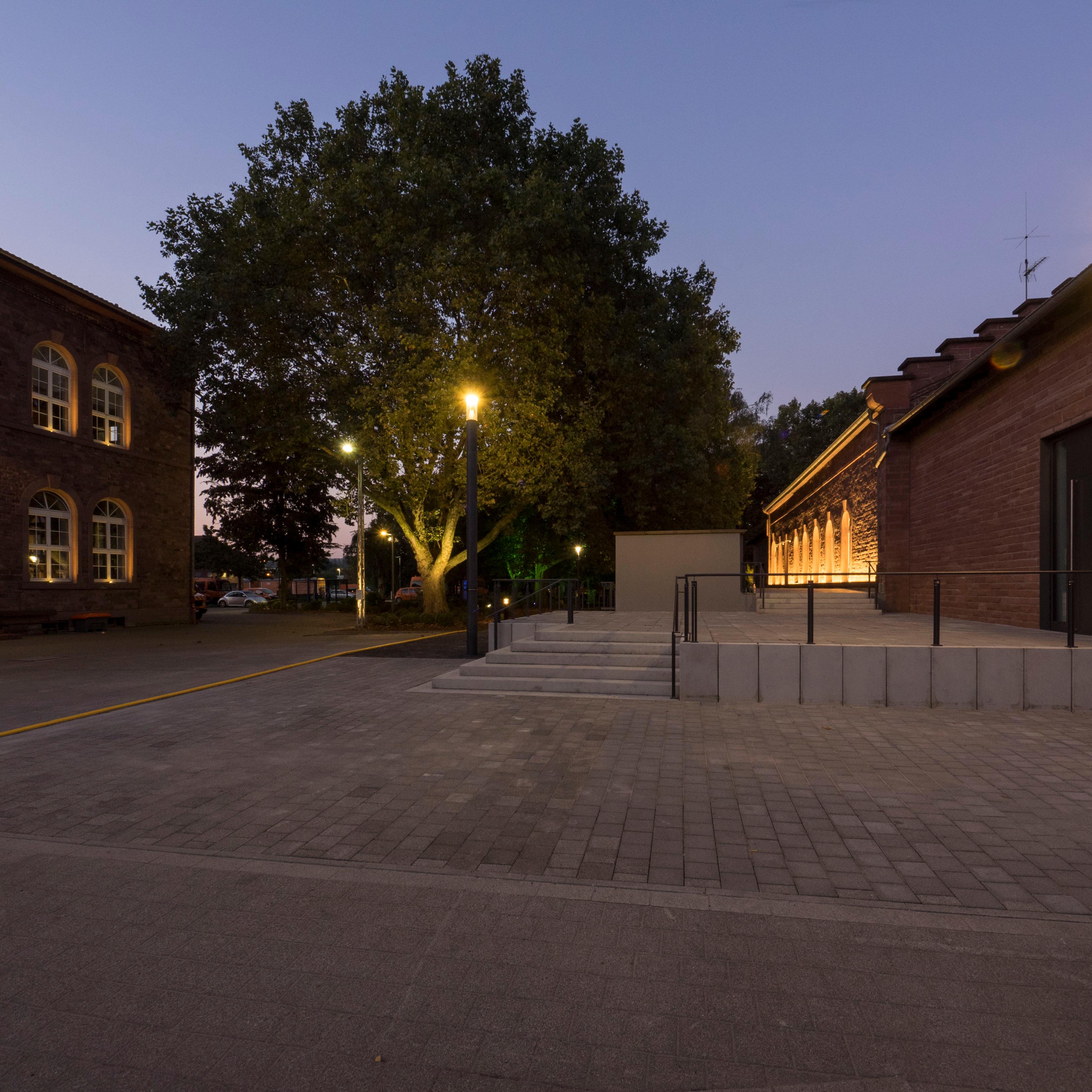 Gellry Project Stadtwerke Karlsruhe 1200X1200 Linealightgroup
