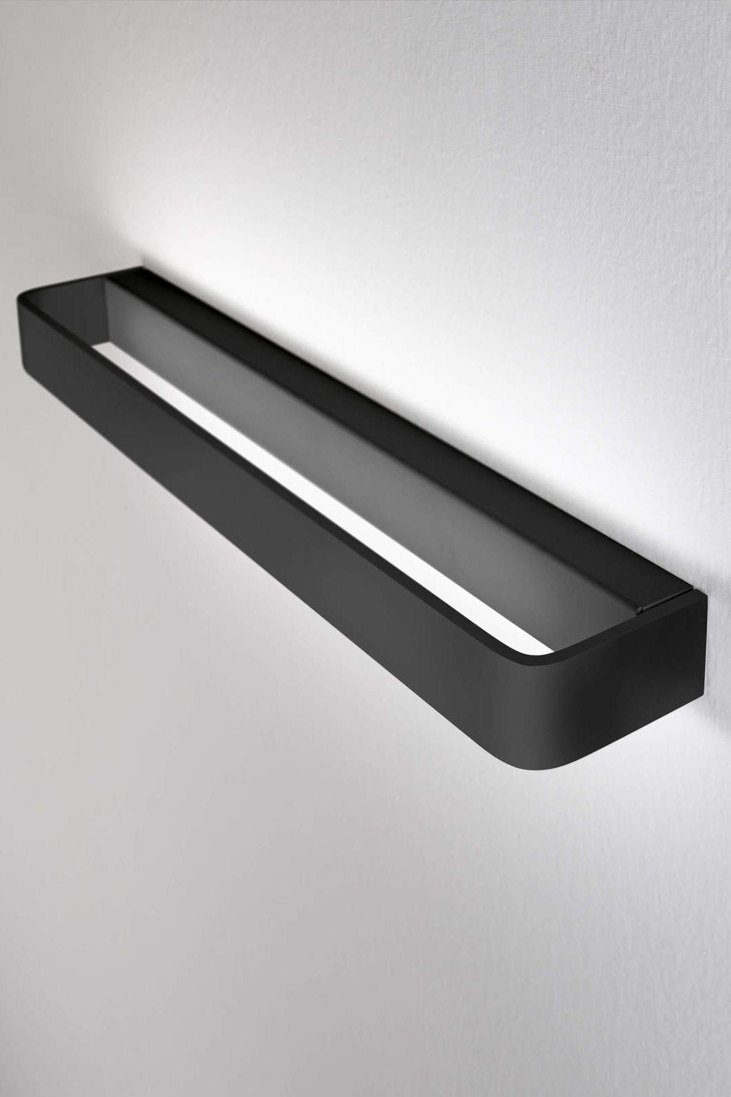 Gallery Product Metal Wall Linealightgroup 1280X1920 1