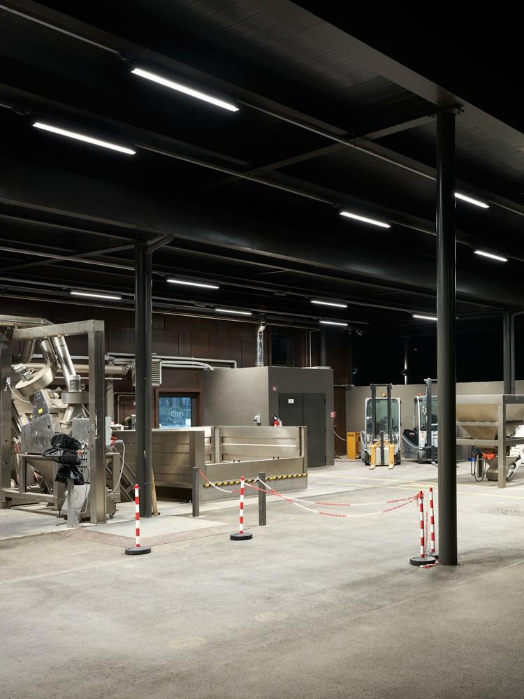 Gallery Product Alux Ceiling Linealightgroup 1260X1680 (1)