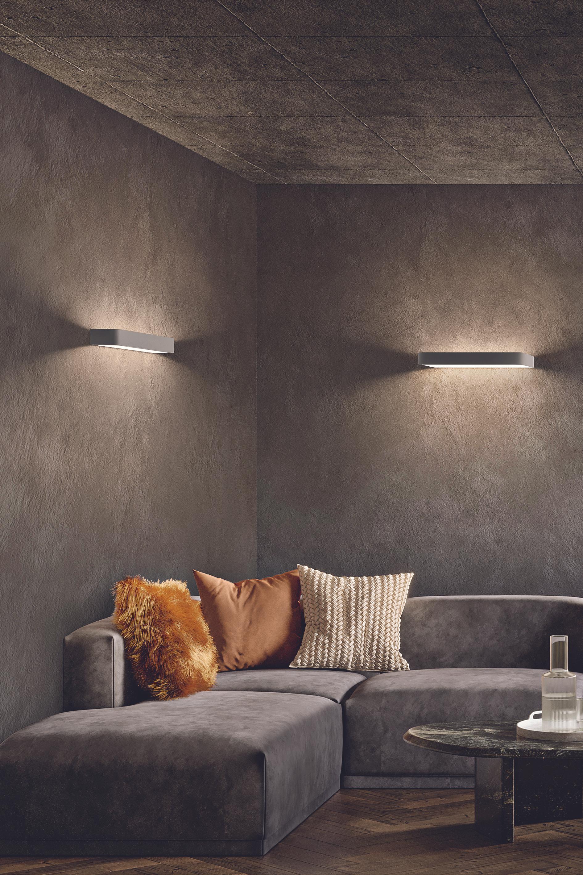 Gallery Product Metal Wall Linealightgroup 1280X1920 2