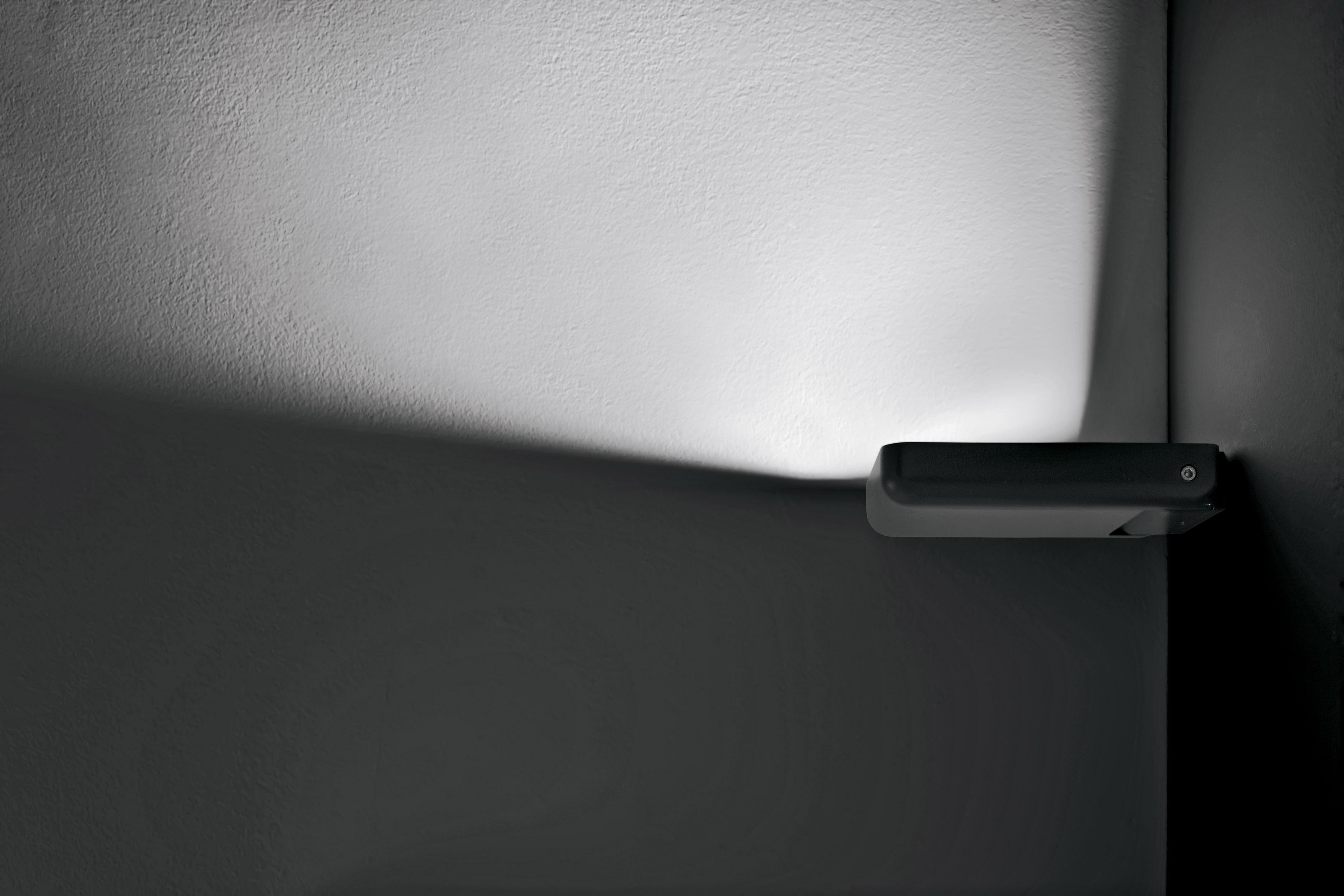 Gallery Vuelta Projector Accessories Linealightgroup 1920X1280 1