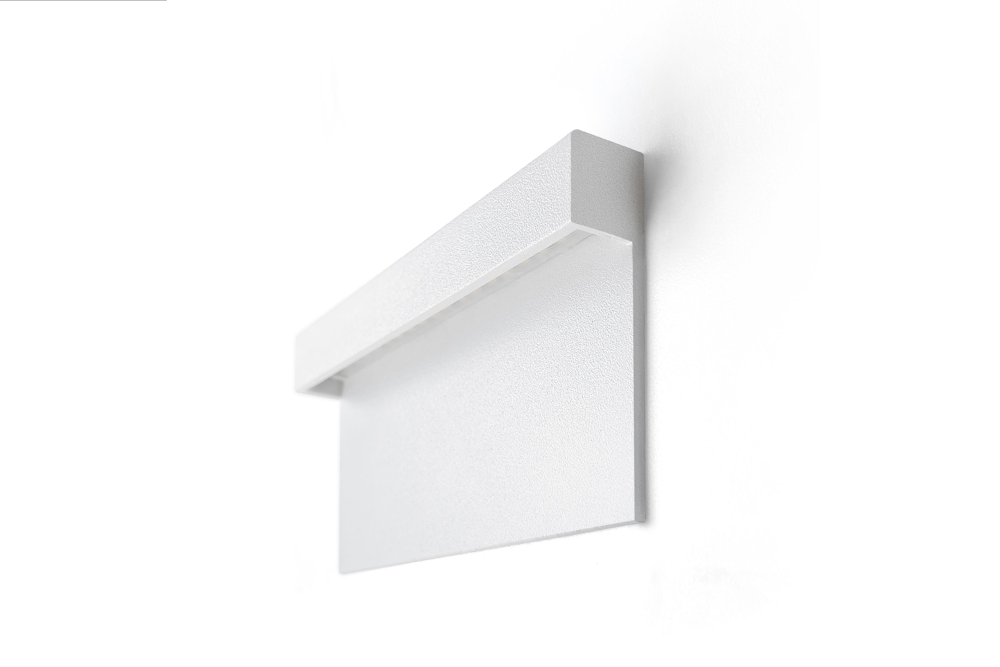 160x84 mm - White