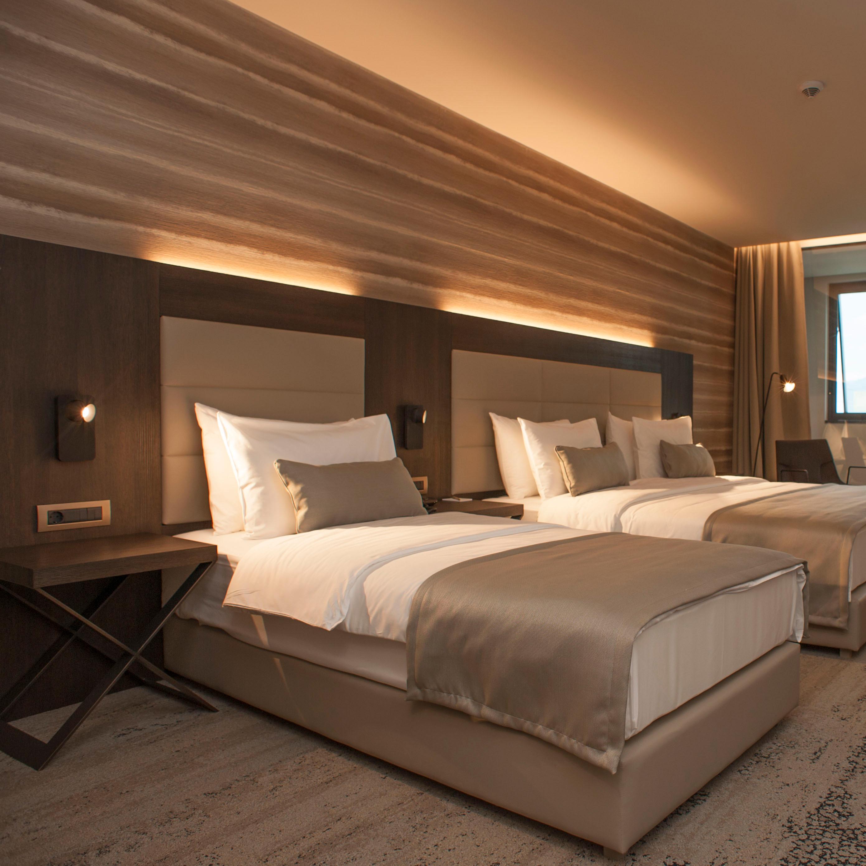 Cover Project Hotel Verde 1200X1200 Linealightgroup